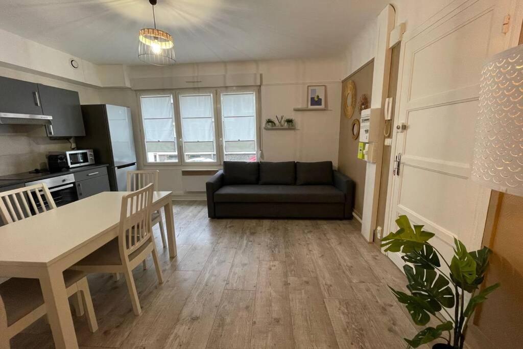 Appartement Moderne Boulogne Sur Mer Proche De La Plage Et Nausicaa Luaran gambar
