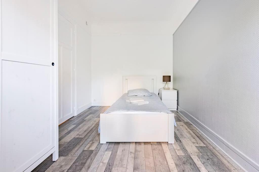 Appartement Moderne Boulogne Sur Mer Proche De La Plage Et Nausicaa Luaran gambar